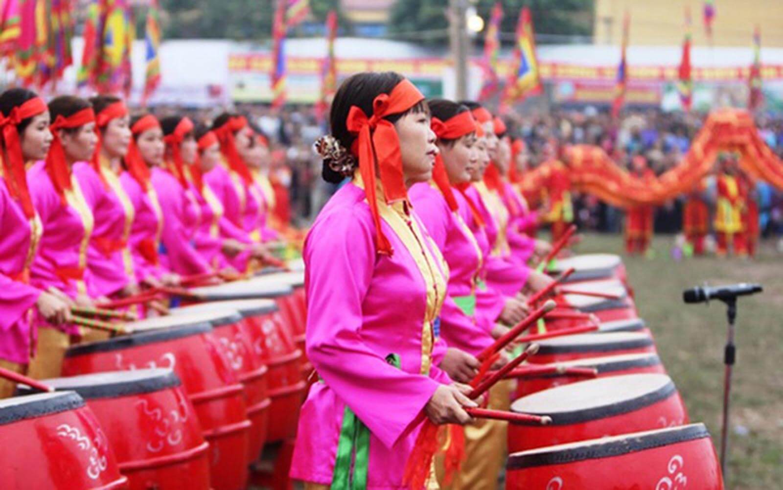 Trang chủ 29 tay trống nữ đọi tam