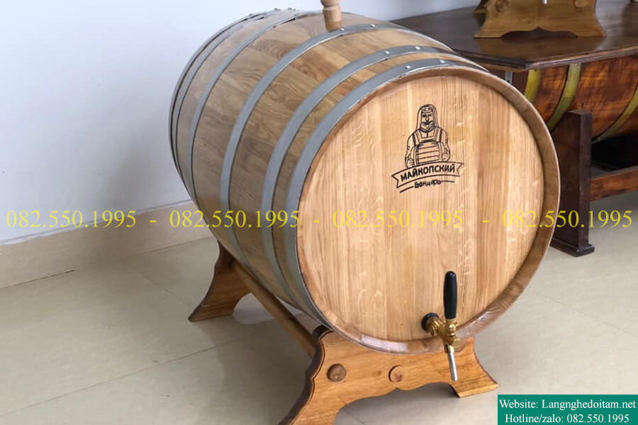 thùng gỗ sồi ngâm rượu 200 lít