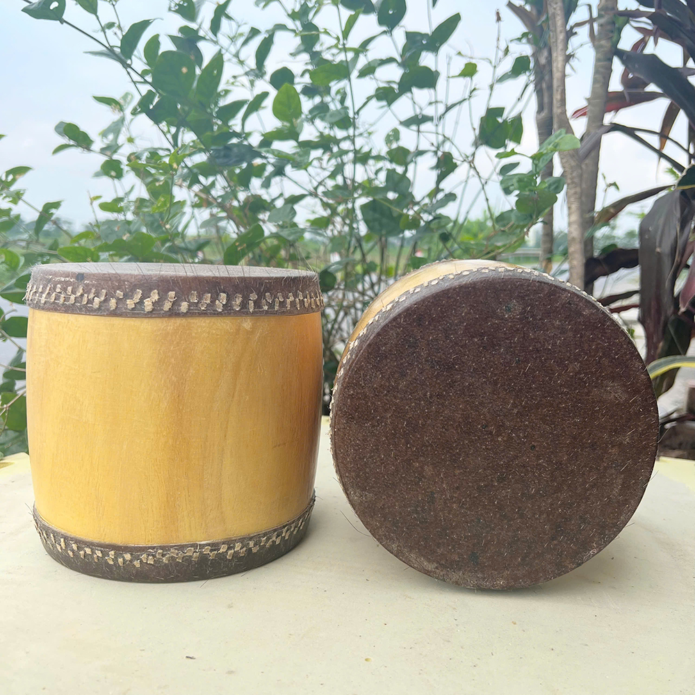 Trang chủ 38 Trống đế