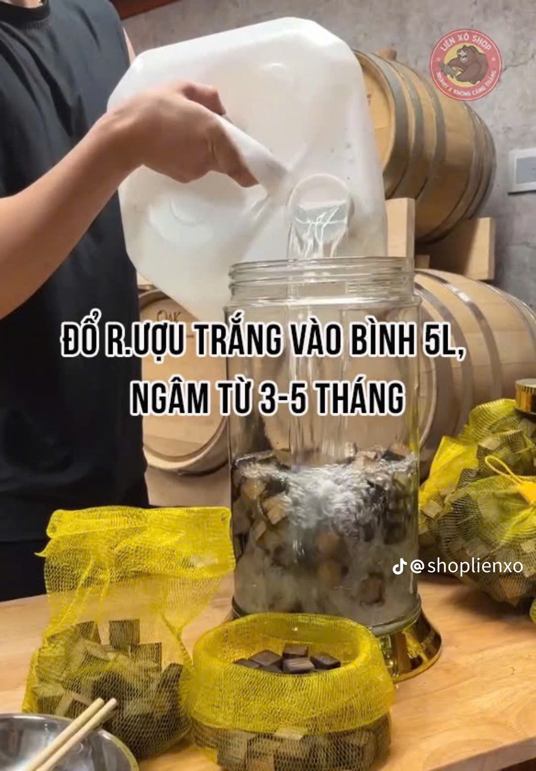 Chip gỗ sồi ngâm rượu 4 vun go soi ngam ruou 3